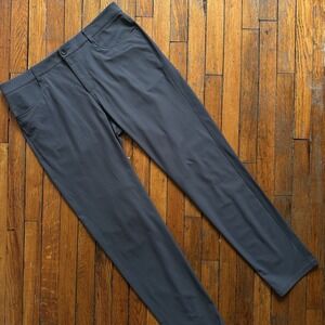 Vuori Meta Pant Men 37W/32L Dark Gray Performance Athletic Golf Everyday Office
